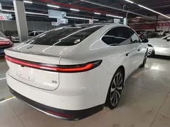 2024 Nio ET7 75kWh Executive Signature, белый — фото 7