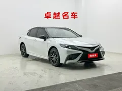 2021 Toyota Camry 2.5S Fashion, белый — фото 7