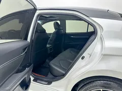 2021 Toyota Camry 2.5S Fashion, белый — фото 19