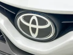 2021 Toyota Camry 2.5S Fashion, белый — фото 23