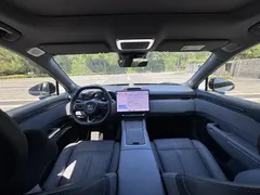 2025 Zeekr 7X 75kWh RWD Smart Driving, чёрный — фото 10