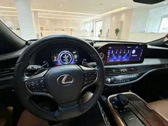 2021 Lexus LS 500h Excellence, синий — фото 9
