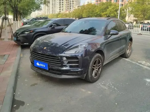 2021 Porsche Macan 2.0T
