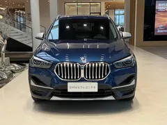 2021 BMW X1 Premium, синий — фото 8