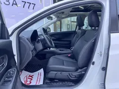 2022 Honda Vezel 1.5L CVT Elite, белый — фото 12
