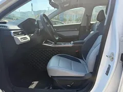 2022 Geely Emgrand 4th Gen 1.5L CVT Flagship, белый — фото 4