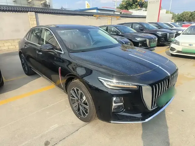 2025 Hongqi H5 PHEV 130