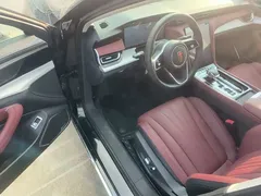 2025 Hongqi H5 PHEV 130, чёрный — фото 16