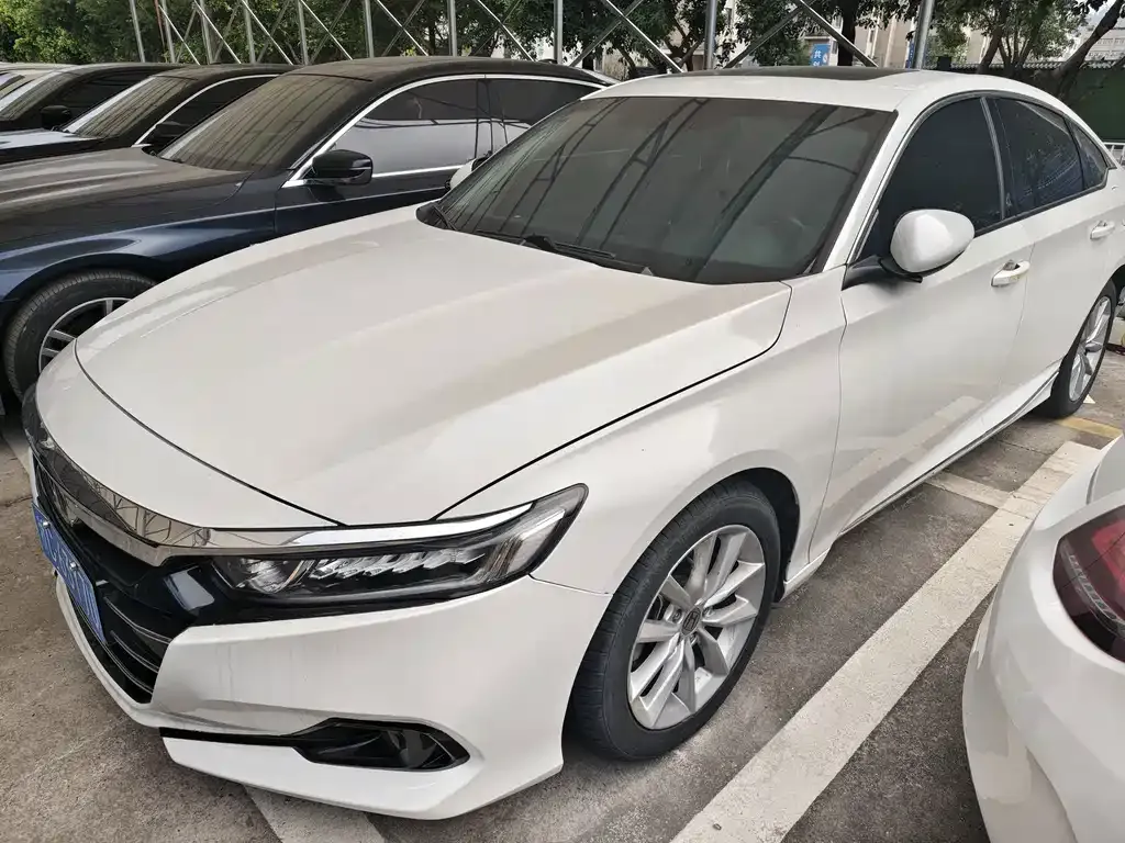 2022 Honda Accord 260TURBO Luxury