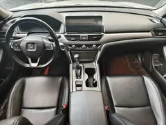 2022 Honda Accord 260TURBO Luxury, белый — фото 15