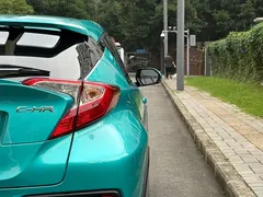 2020 Toyota C-HR 2.0L, зелёный — фото 12