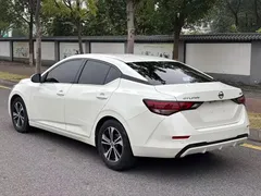 2021 Nissan Sylphy 1.6L XL CVT, белый — фото 3