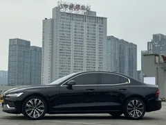 2023 Volvo S60 B4 Luxury, чёрный — фото 4