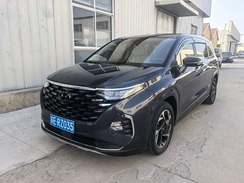 2021 Hyundai Custo 380TGDi LUX Premium