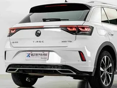 2023 Volkswagen T-Roc 300TSI DSG 2WD, белый — фото 7