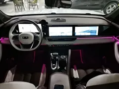 2021 Geely Monjaro 2.0TD DCT EVO 2WD Premium, белый — фото 10