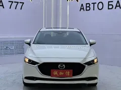 2021 Mazda 3 2.0L AT, белый — фото 2