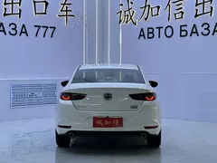 2021 Mazda 3 2.0L AT, белый — фото 5