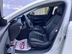 2021 Mazda 3 2.0L AT, белый — фото 7