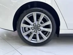 2021 Mazda 3 2.0L AT, белый — фото 19