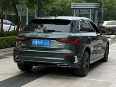 2024 Audi A3 Sportback 35 TFSI Fashion Sport, зелёный — фото 7