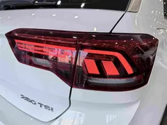 2020 Volkswagen T-Roc 280TSI DSG 2WD Comfort, белый — фото 18