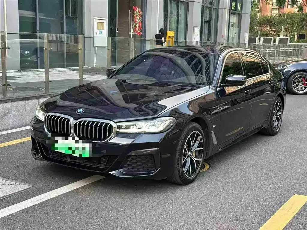 2021 BMW 5 Series 535Le PHEV Pioneer M Sport Package