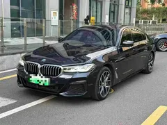 2021 BMW 5 Series 535Le PHEV Pioneer M Sport Package, чёрный — фото 1