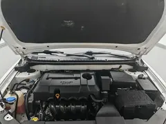2021 Geely Emgrand UP 1.5L CVT Luxury, белый — фото 15