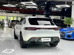 2022 Porsche Macan 2.0T, белый — фото 11