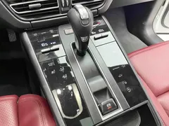 2022 Porsche Macan 2.0T, белый — фото 17