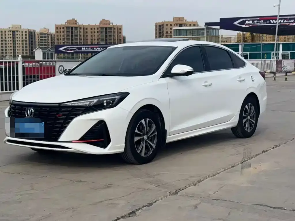 2023 Changan Eado PLUS 1.4T GDI DCT Premium