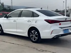 2023 Changan Eado PLUS 1.4T GDI DCT Premium, белый — фото 4