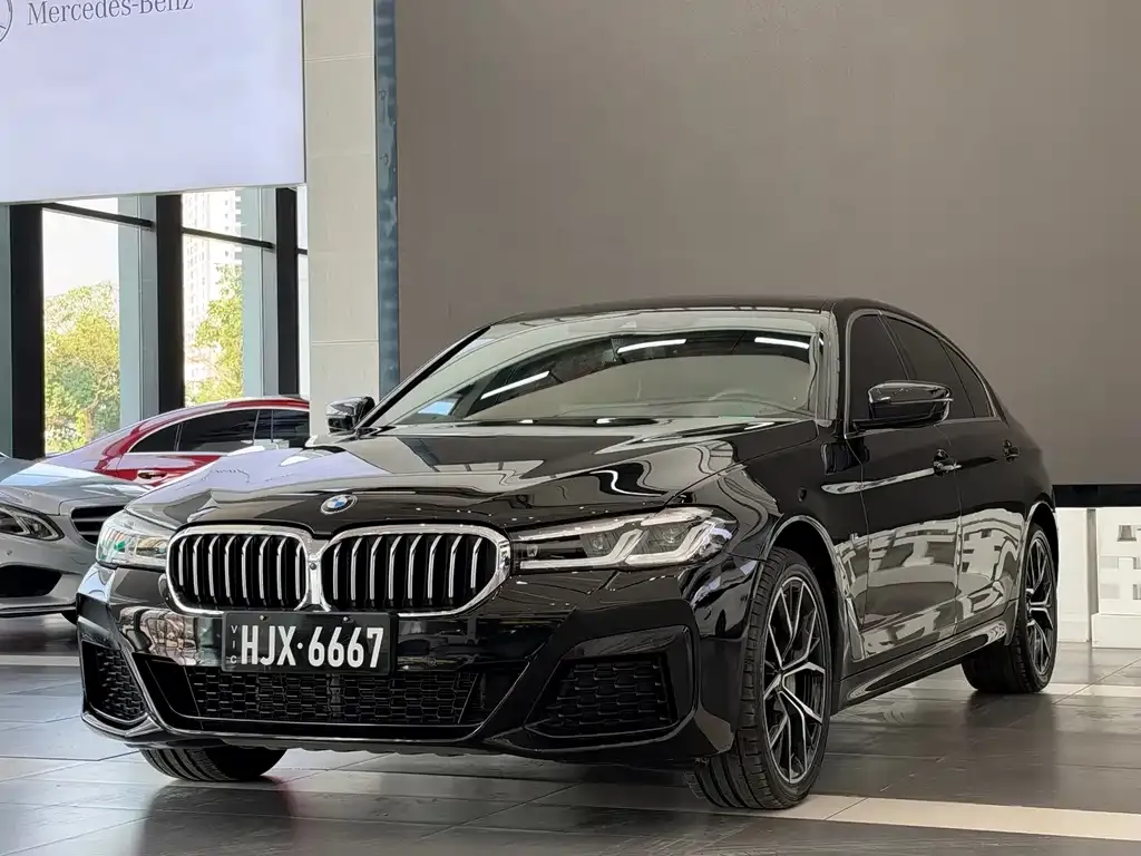 2021 BMW 5 Series 530Li Premium M Sport Package