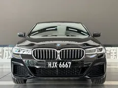2021 BMW 5 Series 530Li Premium M Sport Package, чёрный — фото 2
