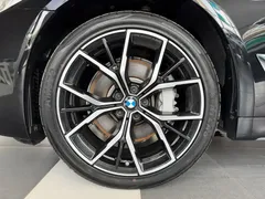 2021 BMW 5 Series 530Li Premium M Sport Package, чёрный — фото 18