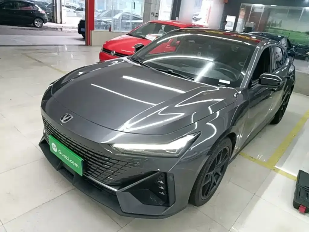 2023 Changan UNI-V 1.5T Premium