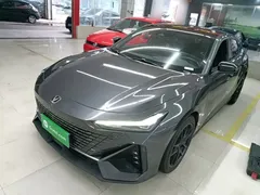 2023 Changan UNI-V 1.5T Premium — фото 2