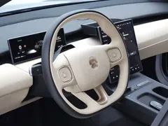 2024 Nio ET5T 75kWh Touring, чёрный — фото 11