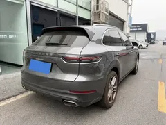 2023 Porsche Cayenne E-Hybrid 2.0T PHEV — фото 6