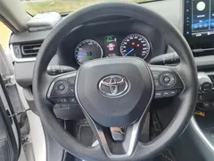 2020 Toyota Wildlander 2.5L Hybrid E-CVT 2WD Luxury, белый — фото 15