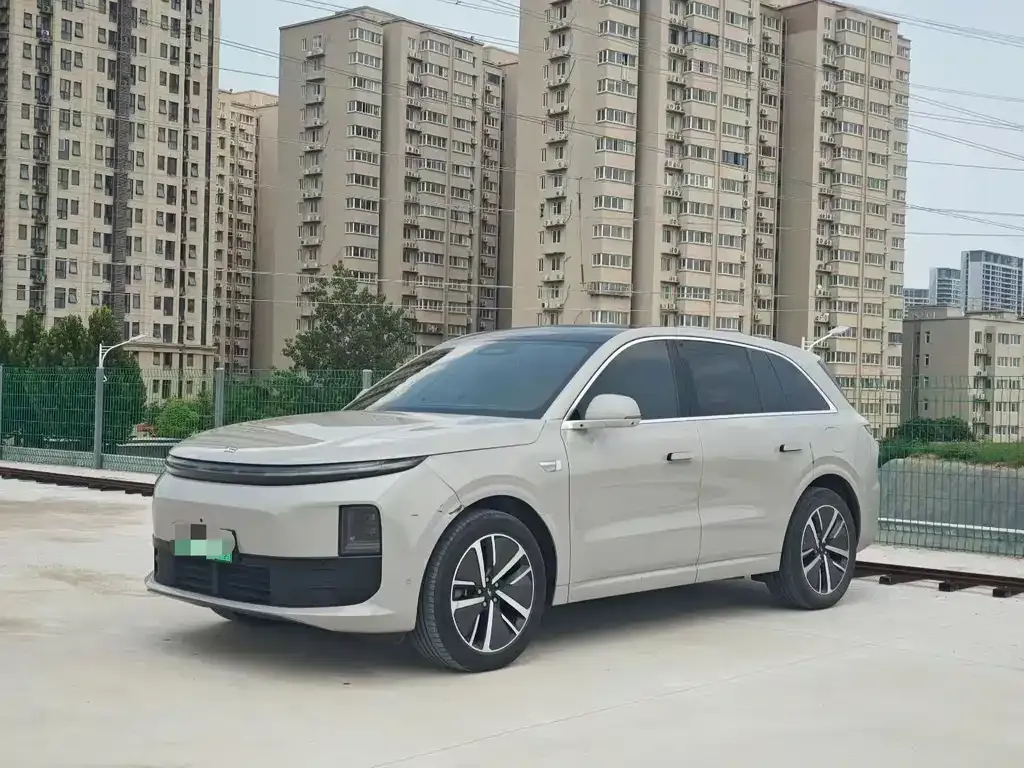2024 Li Auto L6