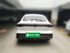 2022 Changan UNI-V 1.5T Premium, белый — фото 3