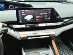 2022 Changan UNI-V 1.5T Premium, белый — фото 9