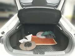2022 Changan UNI-V 1.5T Premium, белый — фото 15