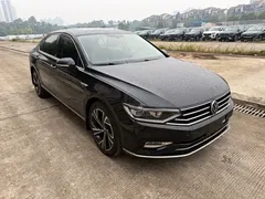 2020 Volkswagen Magotan 330TSI DSG Premium, чёрный — фото 3