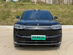 2026 Aito M7 EREV Ultra 4WD 5-seat 192-line Lidar, чёрный — фото 2