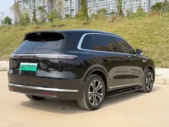 2026 Aito M7 EREV Ultra 4WD 5-seat 192-line Lidar, чёрный — фото 9