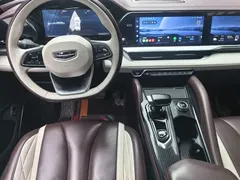 2021 Geely Monjaro 2.0TD DCT EVO 2WD Premium, белый — фото 7