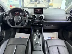 2022 Audi Q2L 35 TFSI Fashion Sport, синий — фото 5
